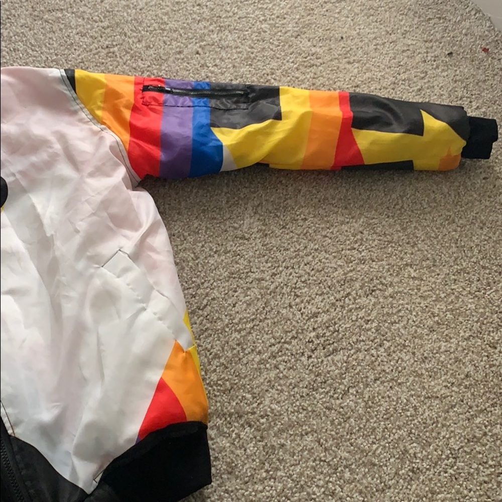 Jacket - Picture 3 of 7